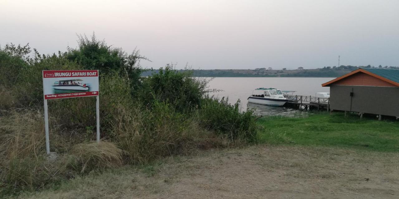Irungu Forest Safari Lodge Katunguru Kültér fotó